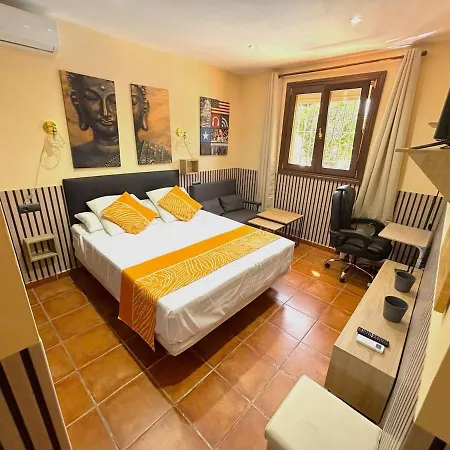 Evans Realty Cu - Piscina & Padel & Aparcamiento بيت للعطل *