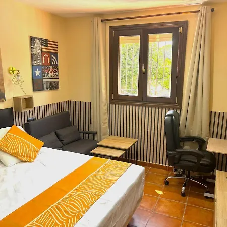 Evans Realty Cu - Piscina & Padel & Aparcamiento ماربيا