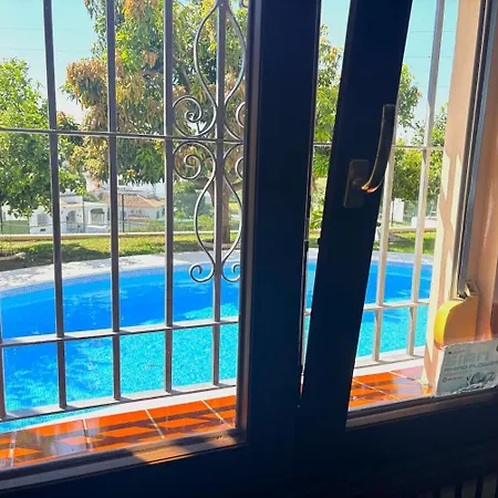 Evans Realty Cu - Piscina & Padel & Aparcamiento بيت للعطل ماربيا