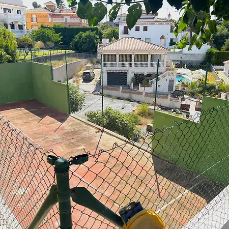 بيت للعطل Evans Realty Cu - Piscina & Padel & Aparcamiento *